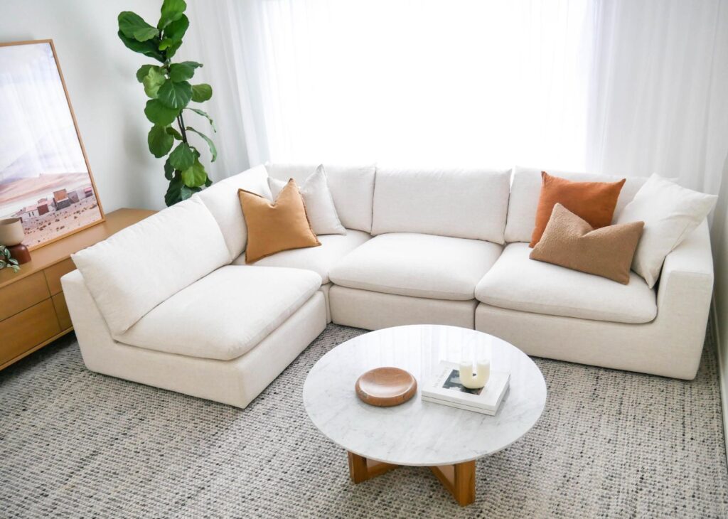 Giữ cho Sofa luôn sạch sẽ giúp tăng tuổi thọ lâu hơn