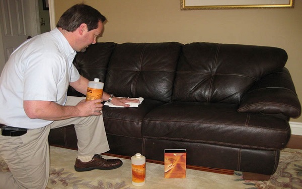 Hướng dẫn vệ sinh ghế sofa