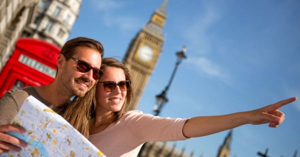Chuyển sang visa định cư sau khi sang Canada kết hôn theo visa du lịch